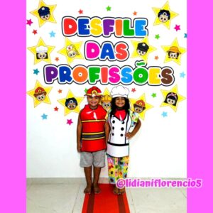 DESFILE DAS PROFISSÕES